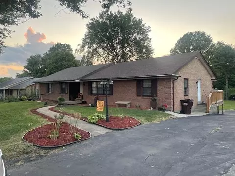 3433 Clays Mill Rd, Lexington, KY 40503