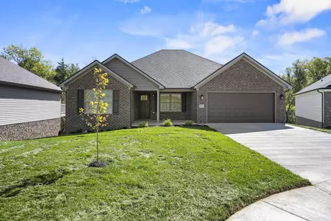 829 Wyatt Ct, Richmond, KY 40475