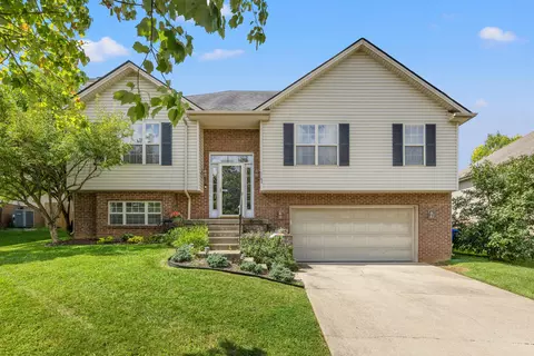 1164 Wyndham Hills Dr, Lexington, KY 40514