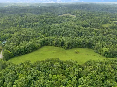 8 Hamilton Ridge Rd, Beattyville, KY 41311