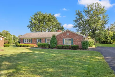 2028 Cardinal Dr, Danville, KY 40422