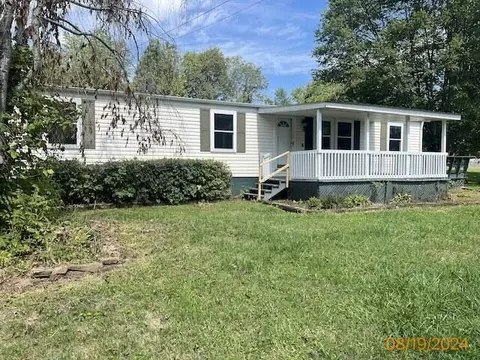 190 Grassy Lick Rd, Morehead, KY 40351