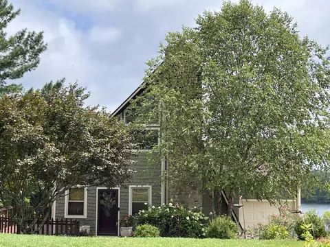 213 Lakeshore Dr, Georgetown, KY 40324