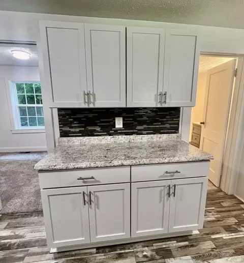 Kitchen - 650 Rawcel St, Morehead, KY 40351 photo 4 of 4