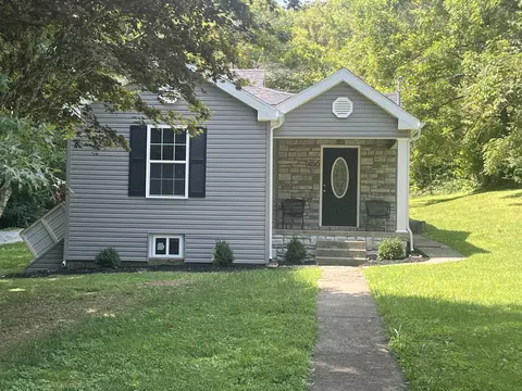 Exterior - 650 Rawcel St, Morehead, KY 40351 photo 2 of 14