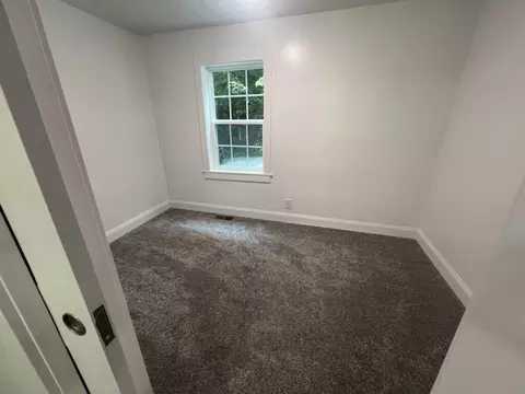 Bedroom - 650 Rawcel St, Morehead, KY 40351 photo 2 of 2