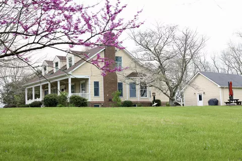 2447 Hall Rd, Nicholasville, KY 40356