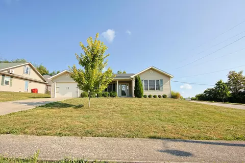 78 Peachtree Dr, Cynthiana, KY 41031