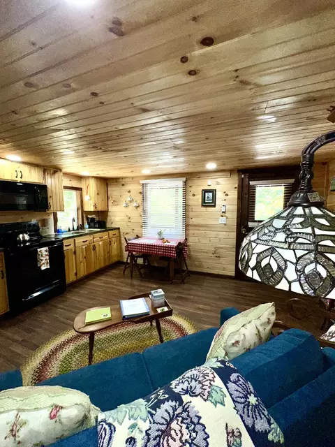 3515 Pilot Rd, Stanton, KY 40380 photo 6