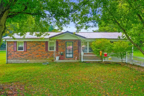182 Huckleberry Fork Rd, Manchester, KY 40962