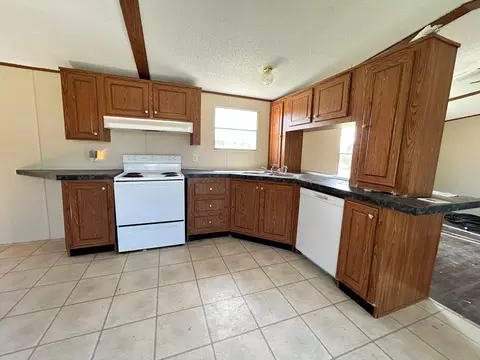 Kitchen - 90 Mangold Dr, Nancy, KY 42544 photo 1 of 1