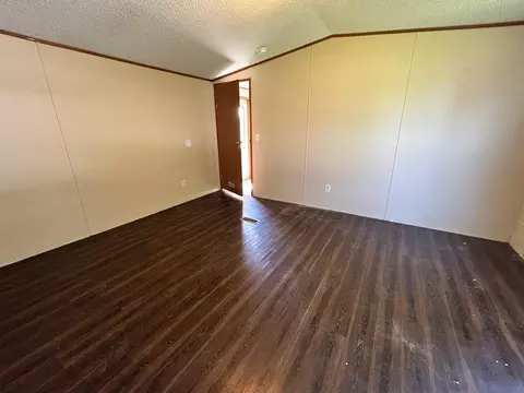 Bedroom - 90 Mangold Dr, Nancy, KY 42544 photo 1 of 4