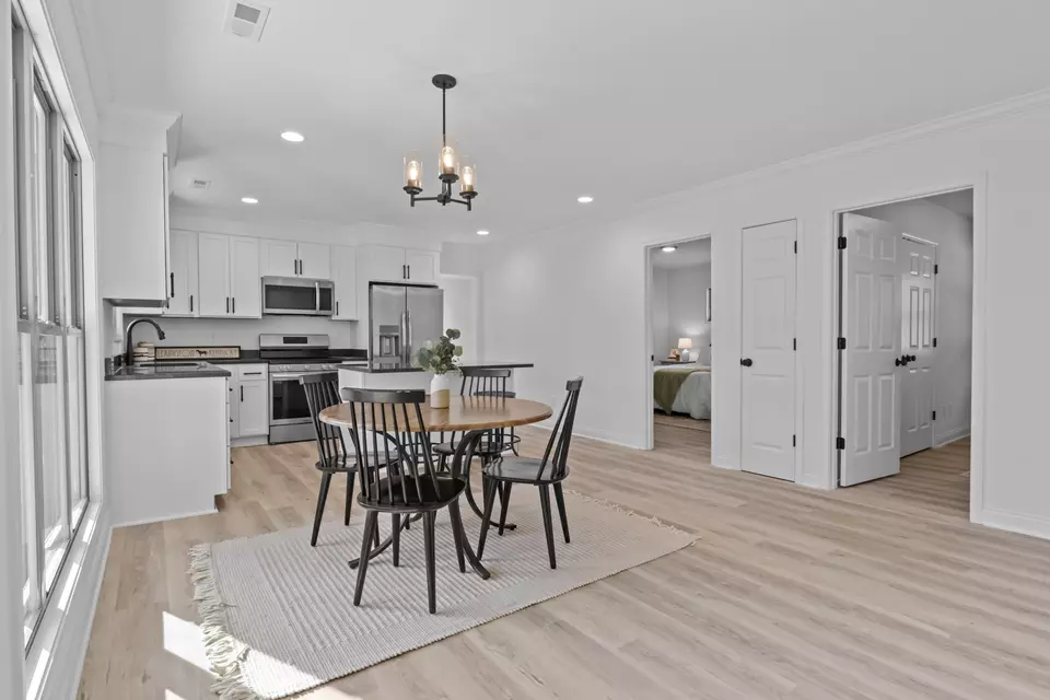 Dining - 844 Celia Ln, Lexington, KY 40504 photo 3 of 3