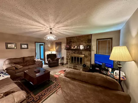 70 Airview Dr, Heidrick, KY 40949 photo 7