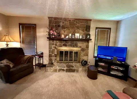 70 Airview Dr, Heidrick, KY 40949 photo 6