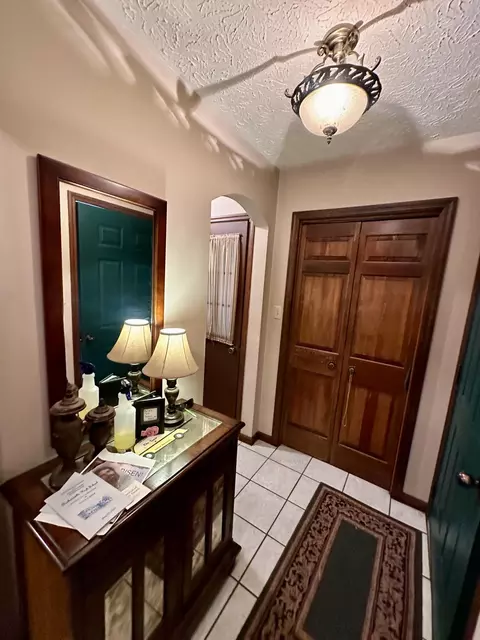 70 Airview Dr, Heidrick, KY 40949 photo 5