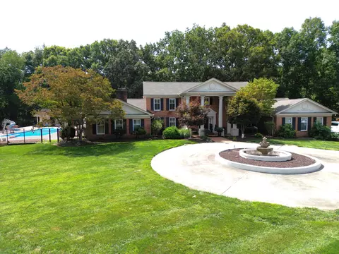 259 Indian Hills Ests, Gray, KY 40734