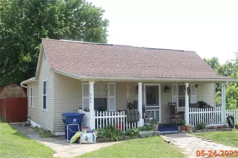 325 S Grandview Ave, Burnside, KY 42519 photo 1
