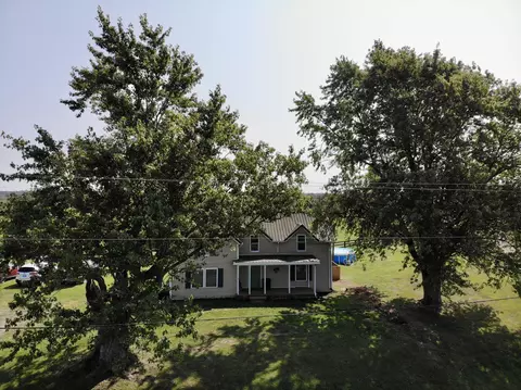4410 Mount Hebron Rd, Lancaster, KY 40444 photo 1