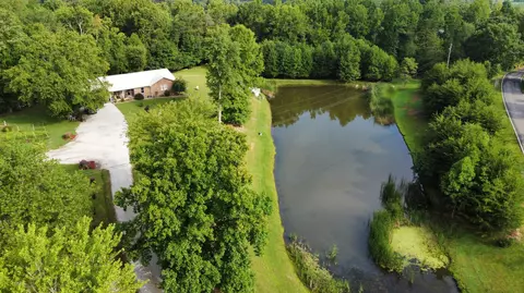 1985 Farris Jones Rd, East Bernstadt, KY 40729