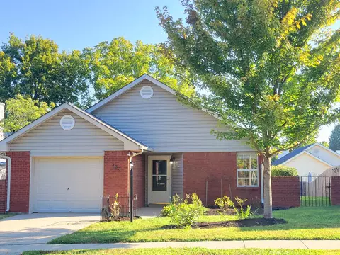 333 Cromwell Way, Lexington, KY 40503
