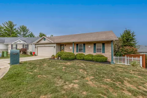 113 Baltrusol Ct, Frankfort, KY 40601