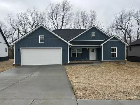 401 Pinehurst Way, Harrodsburg, KY 40330