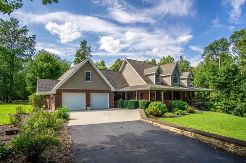 164 Akins Ln, Corbin, KY 40701