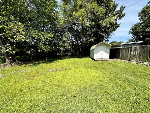 Exterior - 314 8th St, Corbin, KY 40701 photo 2 of 2