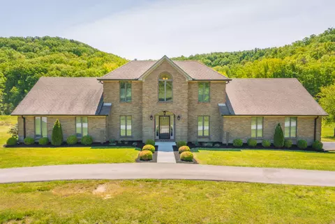 773 S Dogwood Dr, Berea, KY 40403