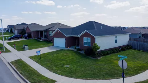 639 Boulder Ct, Berea, KY 40403