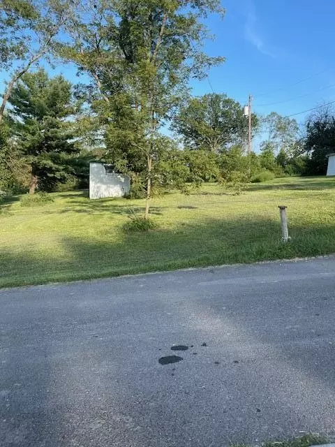 65 N Stevens St, Eubank, KY 42567