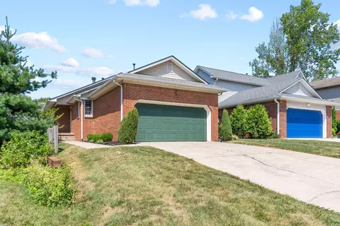 2177 Fort Harrods Dr, Lexington, KY 40513
