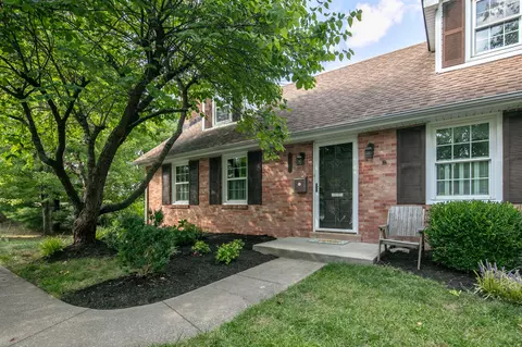 109 Vanderbilt Dr, Lexington, KY 40517