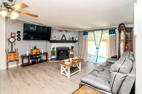 6365 Preston Rd, Owingsville, KY 40360