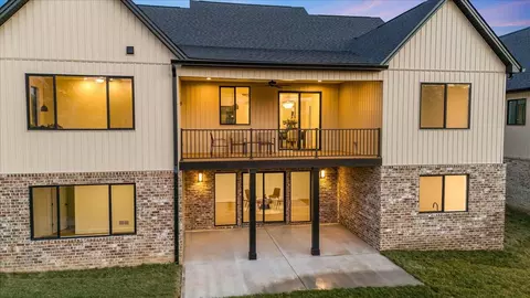 822 Edmonds Xing, Versailles, KY 40383 photo 10