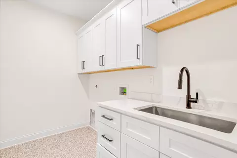 822 Edmonds Xing, Versailles, KY 40383 photo 36