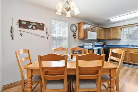Dining - 52 Placid Way, Burnside, KY 42519 photo 2 of 7