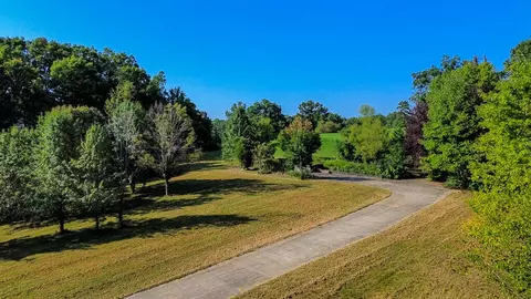 293 Doe Valley Dr, Clay City, KY 40312