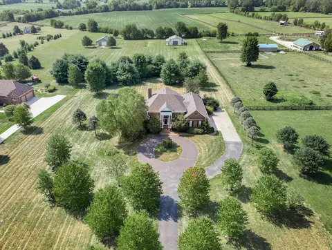 509 Combs Ferry Rd, Winchester, KY 40391