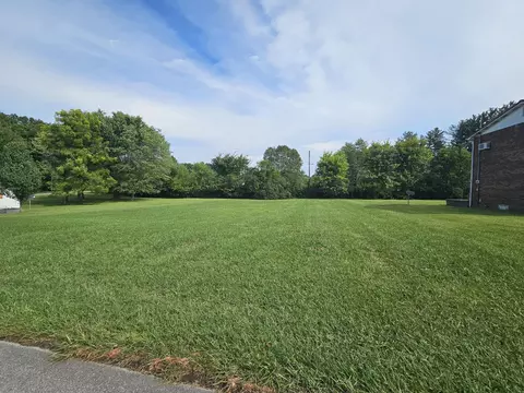 999 Dantley Dr, Corbin, KY 40701