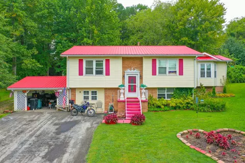 106 Lynn Acres Rd, Corbin, KY 40701