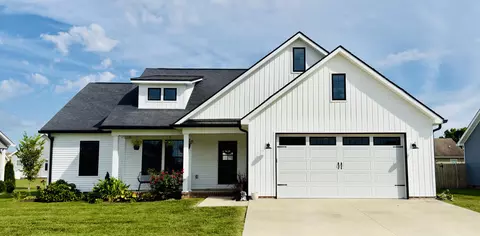 107 Clements Dr, Danville, KY 40422