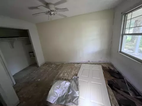 Bedroom - 128 Hutton Ln, Corbin, KY 40701 photo 5 of 6