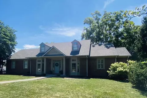 676 Seminole Trl, Danville, KY 40422