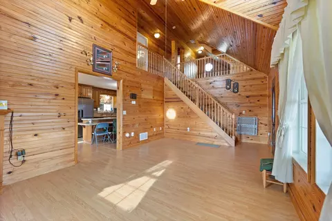 46 Pottershop Hills Rd, Nancy, KY 42544