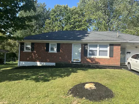 114 Cottage Ave, Lancaster, KY 40444