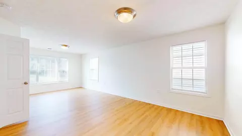 4637 Marcus Trl, Lexington, KY 40509