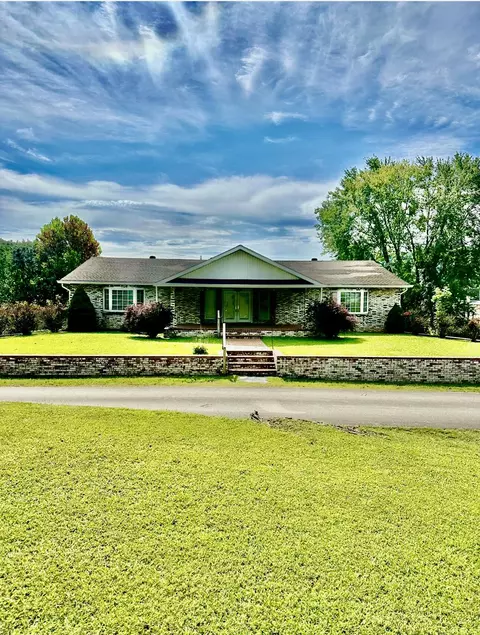36 Blake Dr, Jackson, KY 41339 photo 2