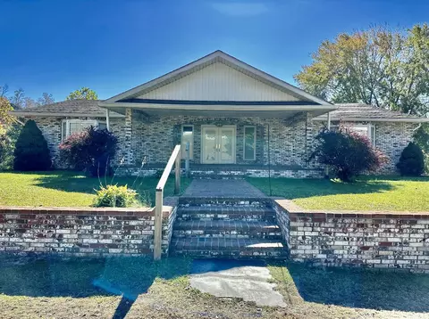 36 Blake Dr, Jackson, KY 41339 photo 5